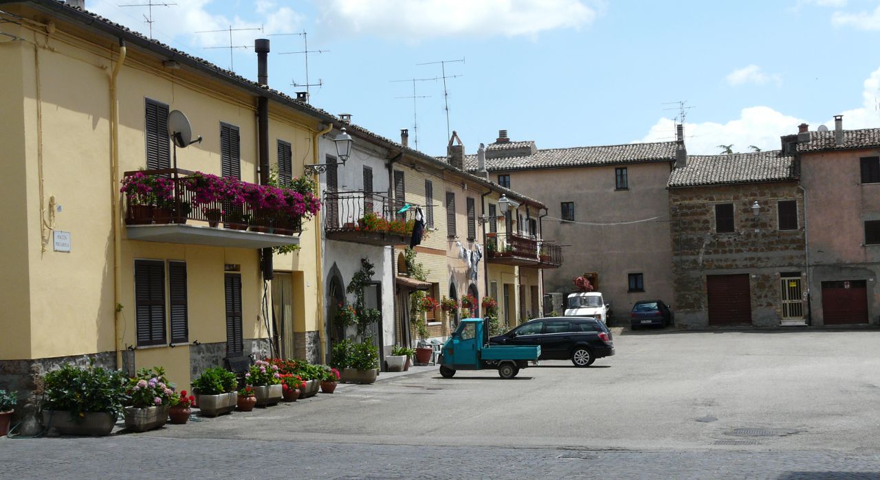 Seitenstraße: Piazza Pollarola
